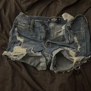 jean shorts from hollister